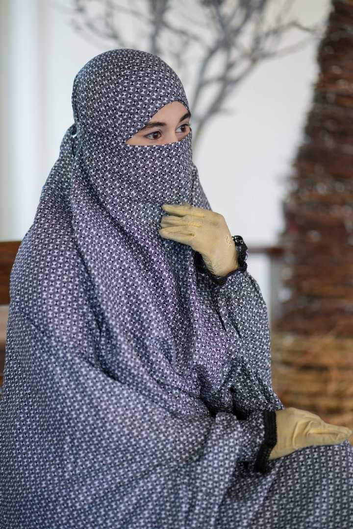 খিমার,সেট!