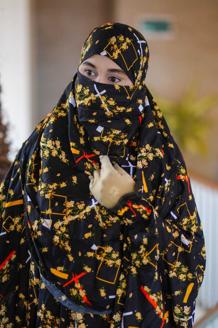 খিমার,সেট!