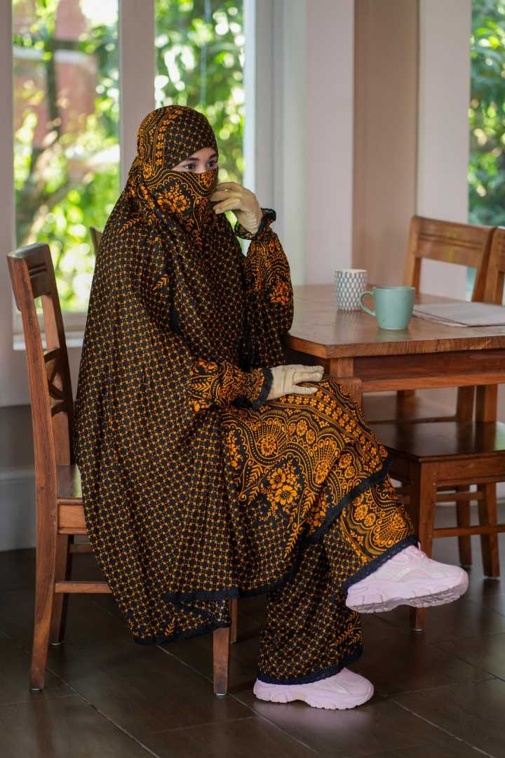 খিমার,সেট!