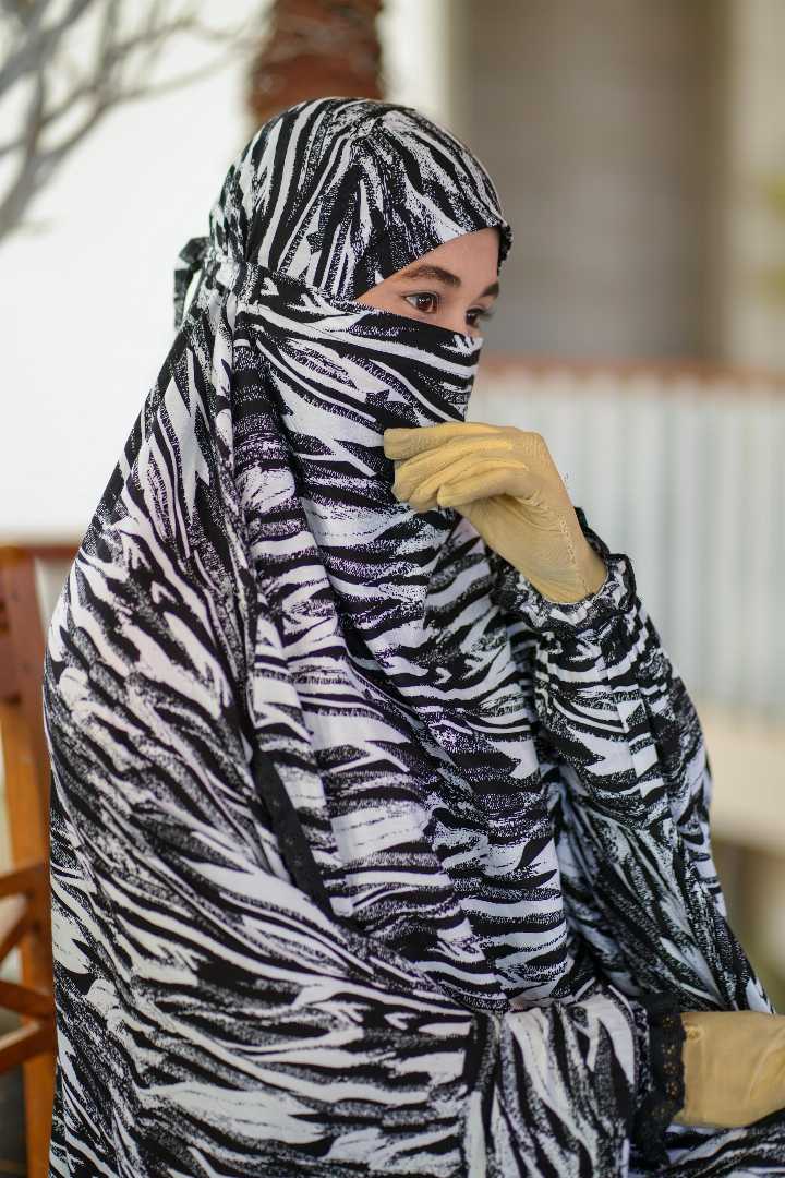 খিমার,সেট!